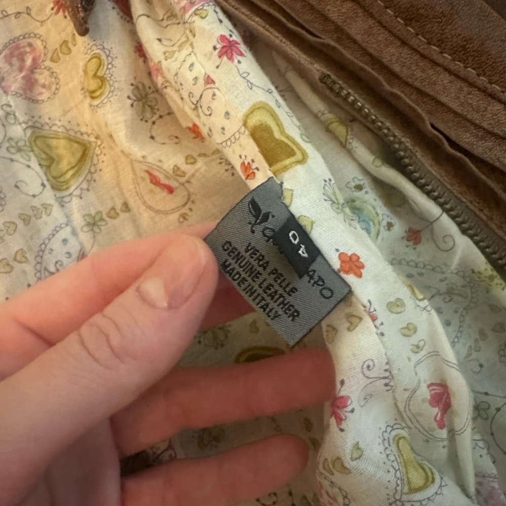 Danier Brown Leather Jacket With Patterned Lining - image 3